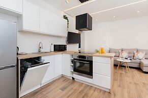 Apartment Park de Gaulle'a by Renters