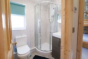 Pen Dragon - 2 Bed Cottage - Penclawdd