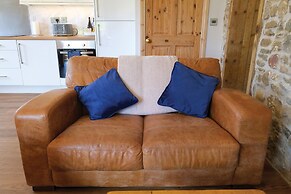 Pen Dragon - 2 Bed Cottage - Penclawdd