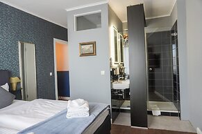 Monopol Boutique Hotel