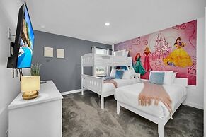 7 Bed Champions Gate 7 Bedroom Villa by RedAwning