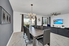 7 Bed Champions Gate 7 Bedroom Villa by RedAwning