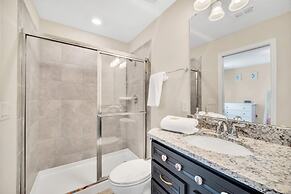 5 Bedroom Resort 5 bath Pool Home With Spa! 5 Villa by RedAwning