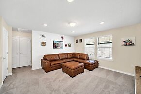 5 Bedroom Resort 5 bath Pool Home With Spa! 5 Villa by RedAwning