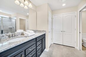 5 Bedroom Resort 5 bath Pool Home With Spa! 5 Villa by RedAwning