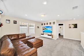 5 Bedroom Resort 5 bath Pool Home With Spa! 5 Villa by RedAwning