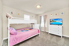 5 Bedroom Resort 5 bath Pool Home With Spa! 5 Villa by RedAwning