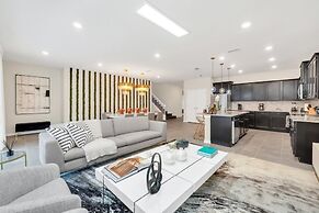 Many Themes For Everyone 10 Huge Bedrooms! 10 Villa by RedAwning