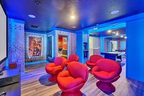 Many Themes For Everyone 10 Huge Bedrooms! 10 Villa by RedAwning