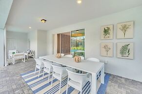 Many Themes For Everyone 10 Huge Bedrooms! 10 Villa by RedAwning