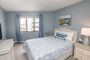 Royal Garden Resort 301 3 Bedroom Condo by RedAwning