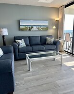 Royal Garden Resort 301 3 Bedroom Condo by RedAwning