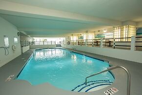 Royal Garden Resort 301 3 Bedroom Condo by RedAwning