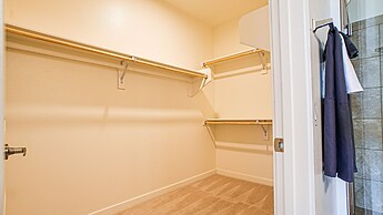 Queen Creek #446 Chandler 3 Bedroom Condo by RedAwning