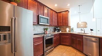 Queen Creek #446 Chandler 3 Bedroom Condo by RedAwning