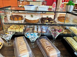 Center Suíço Flats e Shopping