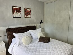 Center Suíço Flats e Shopping