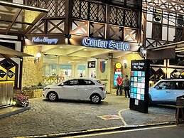 Center Suíço Flats e Shopping