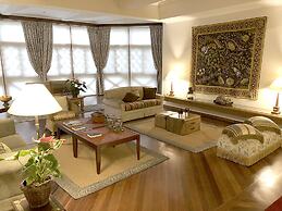 Center Suíço Flats e Shopping