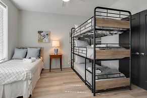 Spectacular Condo Rooftop Deck Great for Groups