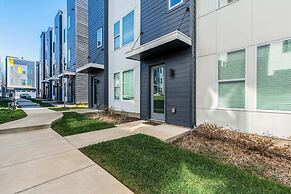 Spectacular Condo Rooftop Deck Great for Groups