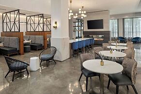 Courtyard by Marriott St. Paul Downtown