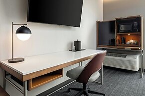Courtyard by Marriott St. Paul Downtown