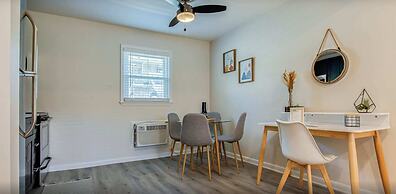 Centrally Located Studio Near Downtown