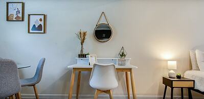 Centrally Located Studio Near Downtown