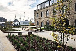 Harbourside Hideaway - Superb Flat With Terrace