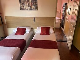 The Railway Sleeper Lodge