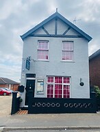 The Railway Sleeper Lodge