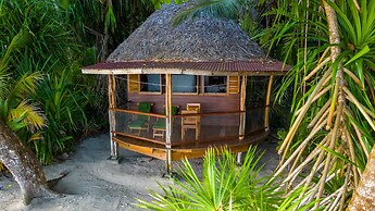 Casa Cayuco Eco-Adventure Lodge