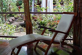 Casa Cayuco Eco-Adventure Lodge