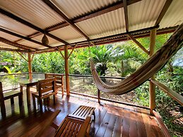 Casa Cayuco Eco-Adventure Lodge