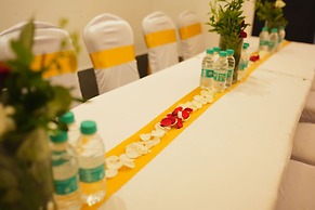 StayBird Silver Oak An Apartment Hotel