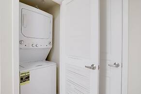 Great Business Condo at Pentagon City