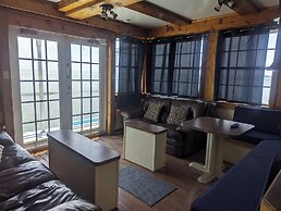 Bud N' Mary's Fishing Marina