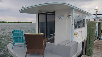 Bud N' Mary's Fishing Marina