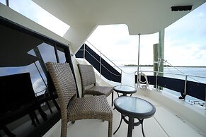 Bud N' Mary's Fishing Marina