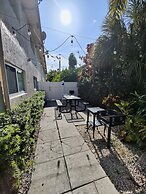 Coco Palms Apartments By Lowkl