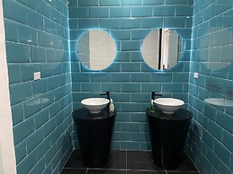 Hotel Hostal Caps Mall