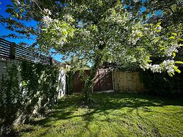 Riverwalk Apartment North