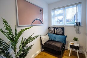 Riverwalk Apartment North