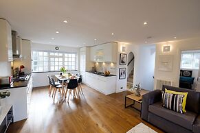 Riverwalk Apartment North