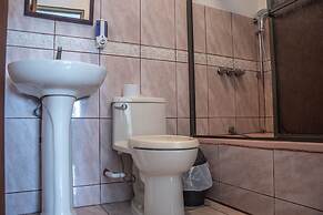 Las Carmelas, Airport Juan Santamaría, Alajuela, San José