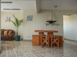 Las Carmelas, Airport Juan Santamaría, Alajuela, San José