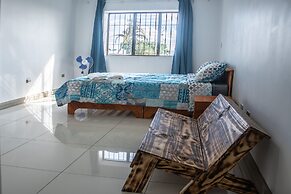 Las Carmelas, Airport Juan Santamaría, Alajuela, San José