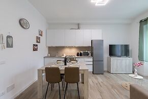 Santacroce Suite-hosted by Sweetstay