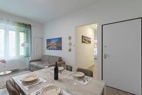 Santacroce Suite-hosted by Sweetstay